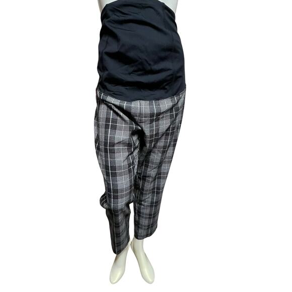Ingrid & Isabel Maternity Plaid Stretch Pants, Size 16, Black & White - Picture 9 of 9